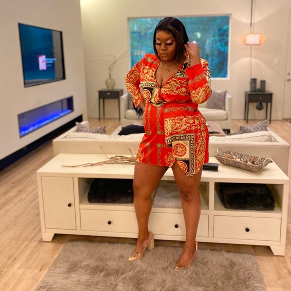 Meet your Posher, Amanda - Picture 1 of 3